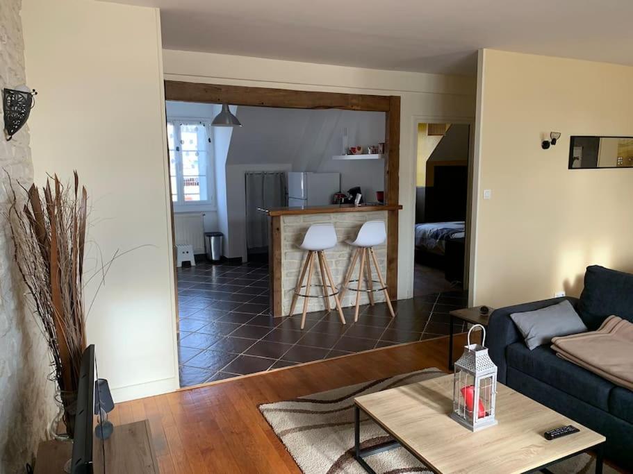 Nevers, Appartement De Standing Proche De La Gare Екстериор снимка